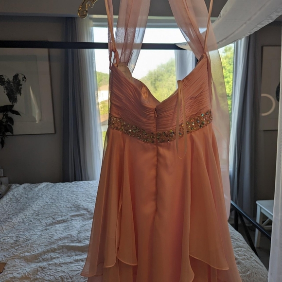 Beautiful Luxury Dress *Never Worn, Tags still On* - Picture 2 of 4